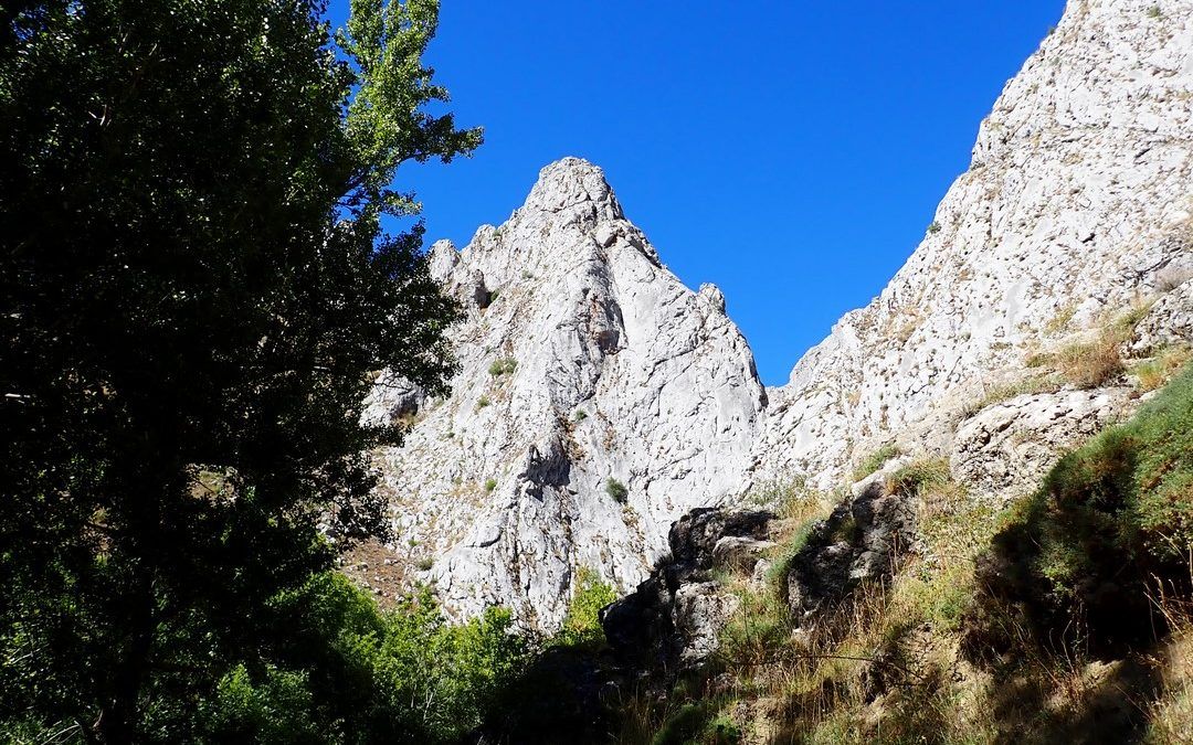 Escalada en Peña del Pincuejo – Vía Espolón pioneros